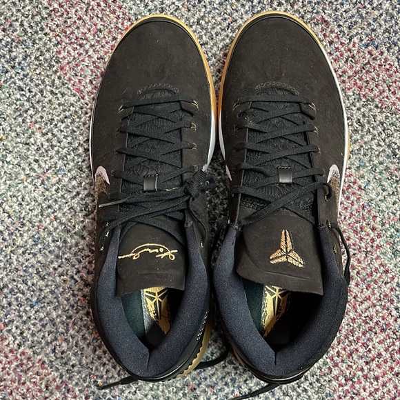 Kobe - Picture 4 of 7